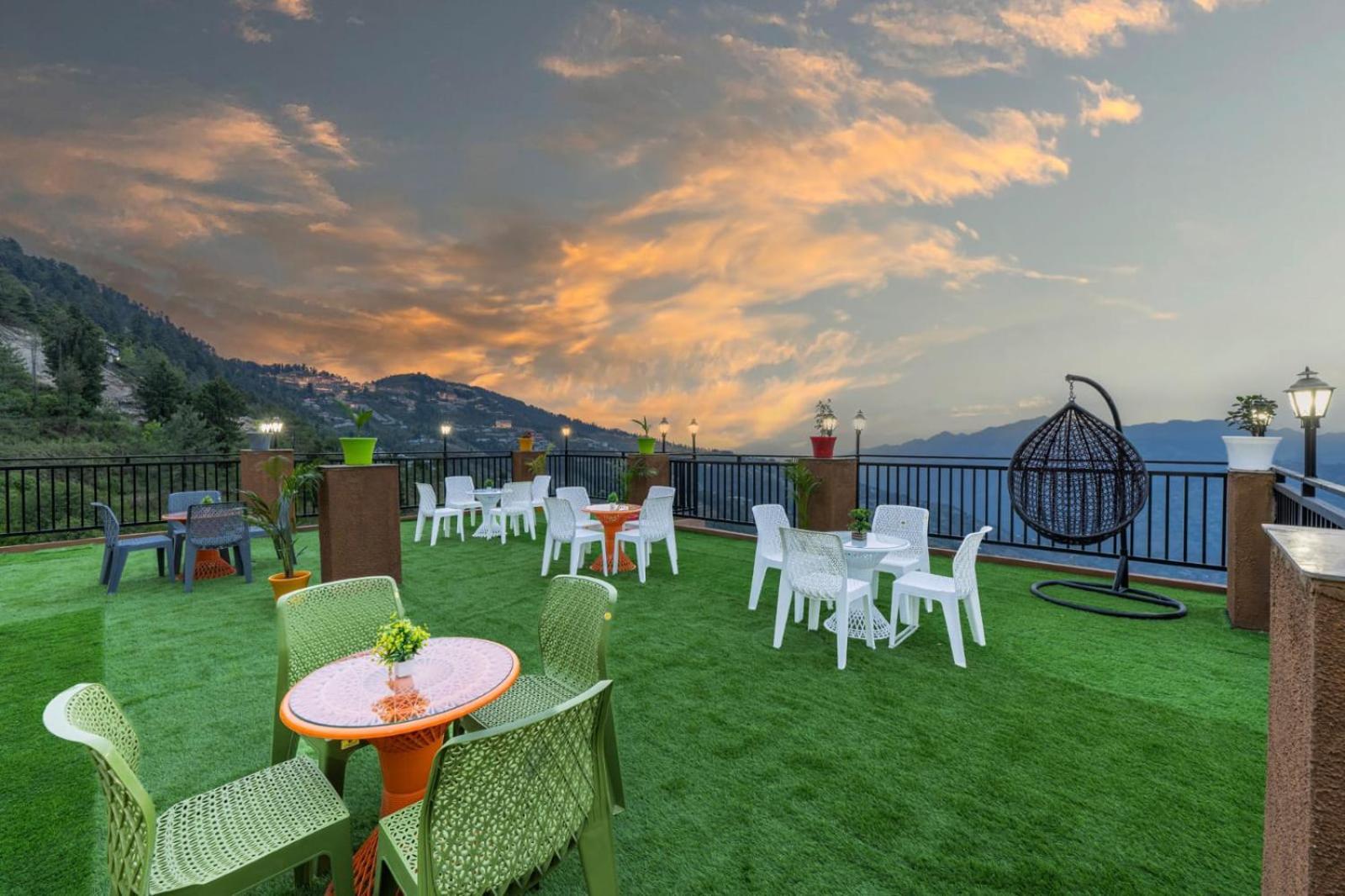The Nature Dreams I Vacations I Conference I Mice I Family Events I Open Air Terrace I Sky Bonfire I Kufri By Exotic Stays Shimla Exterior foto