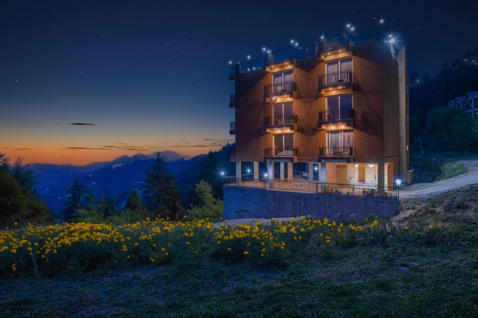 The Nature Dreams I Vacations I Conference I Mice I Family Events I Open Air Terrace I Sky Bonfire I Kufri By Exotic Stays Shimla Exterior foto